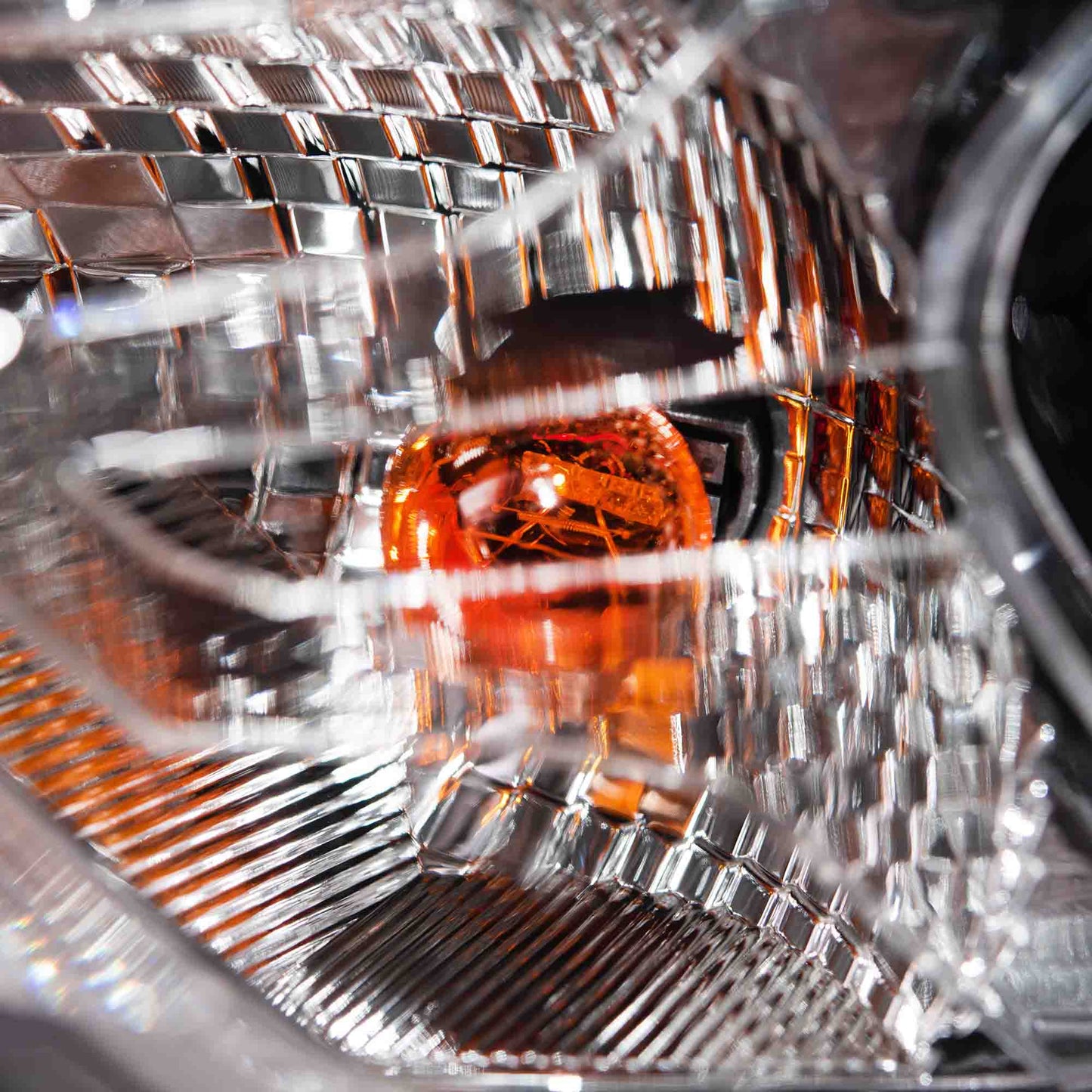 CAPA Certified Halogen Headlight Assembly Left For 2018-2020 Nissan Kicks S/SV