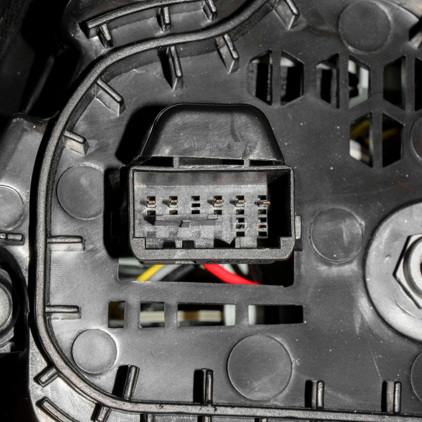 LED Combination Tail Light Assembly Set Driver Side Left Passenger Side Right Body Mounted for 2017-2019 Volkswagen Passat