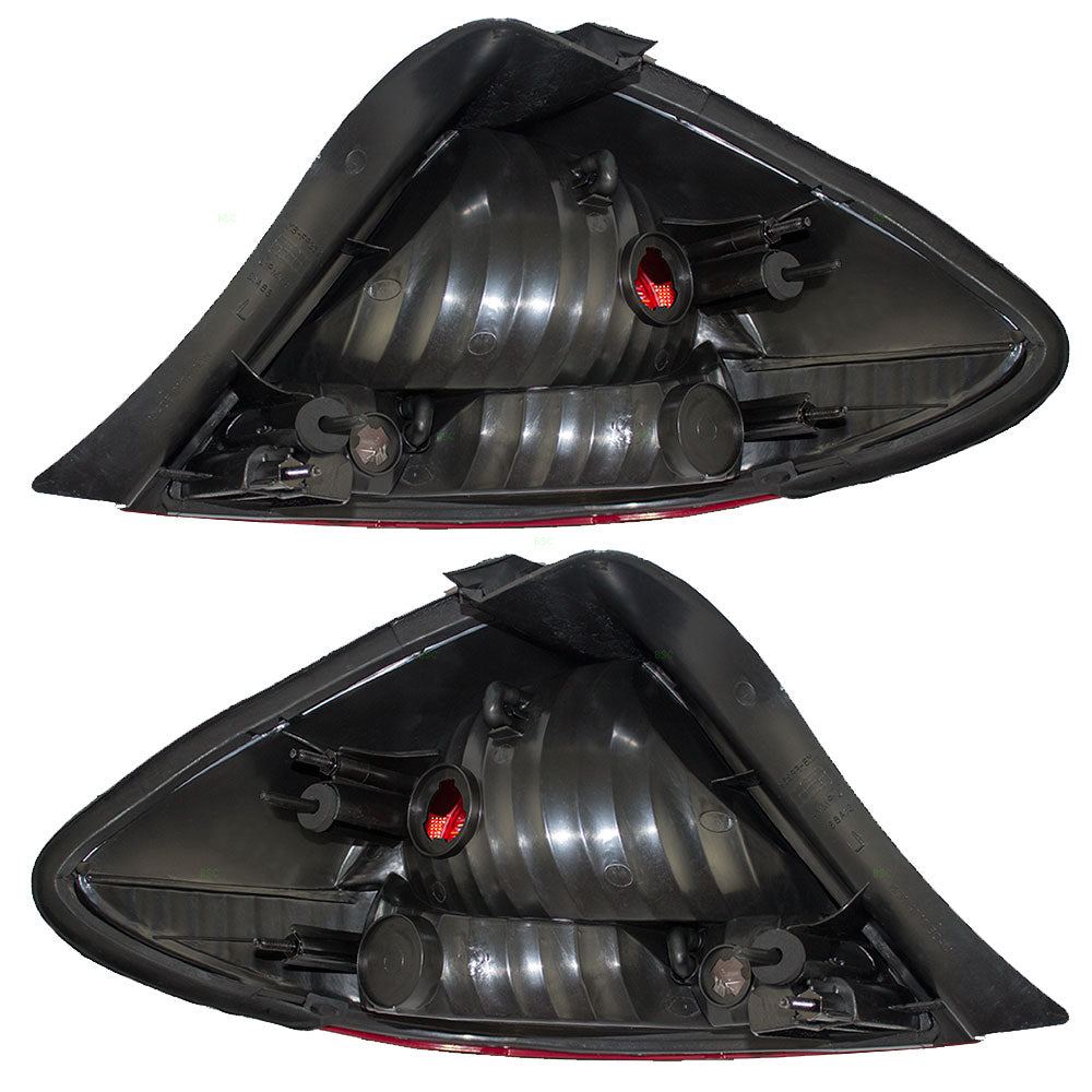 Brock Replacement Driver and Passenger Taillights Tail Lamps Compatible with 2000-2003 Taurus Sedan 3F1Z13405DA 3F1Z13404DA