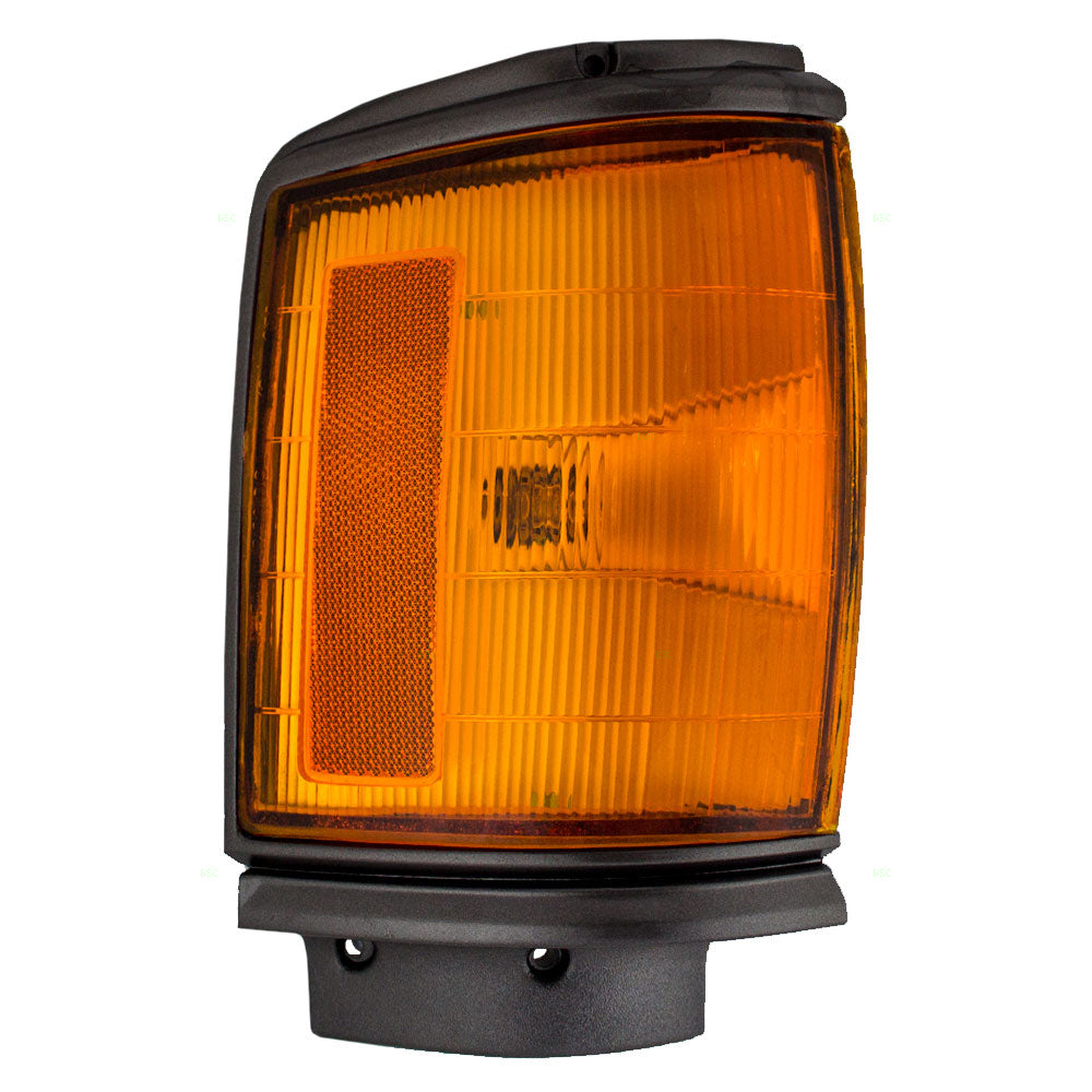 Brock Replacement Passengers Park Clearance Light Lamp with Black Trim Compatible with 1987-1988 2-Wheel Drive Pickup Truck 8161089162