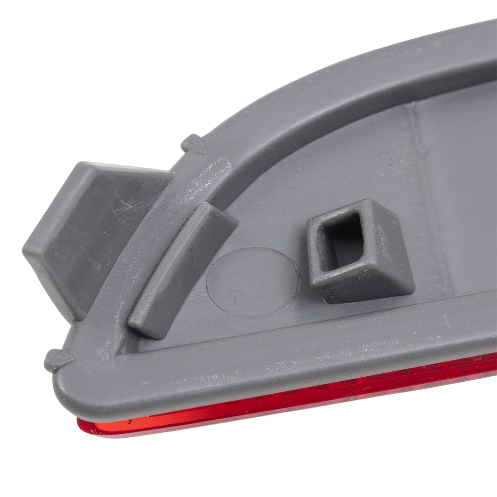 Brock Replacement Rear Passenger Side Bumper Reflector Unit Compatible with 2018-2021 Toyota Camry Built in North America ONLY