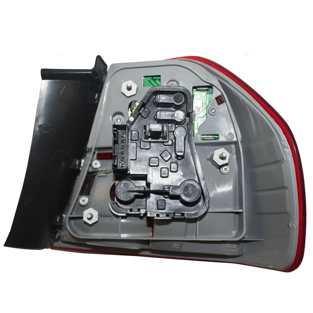 Brock Replacement Drivers Taillight Tail Lamp Quarter Panel Mounted Lens Compatible with 2009-2011 3 Series M3 Sedan 63 21 7 289 429