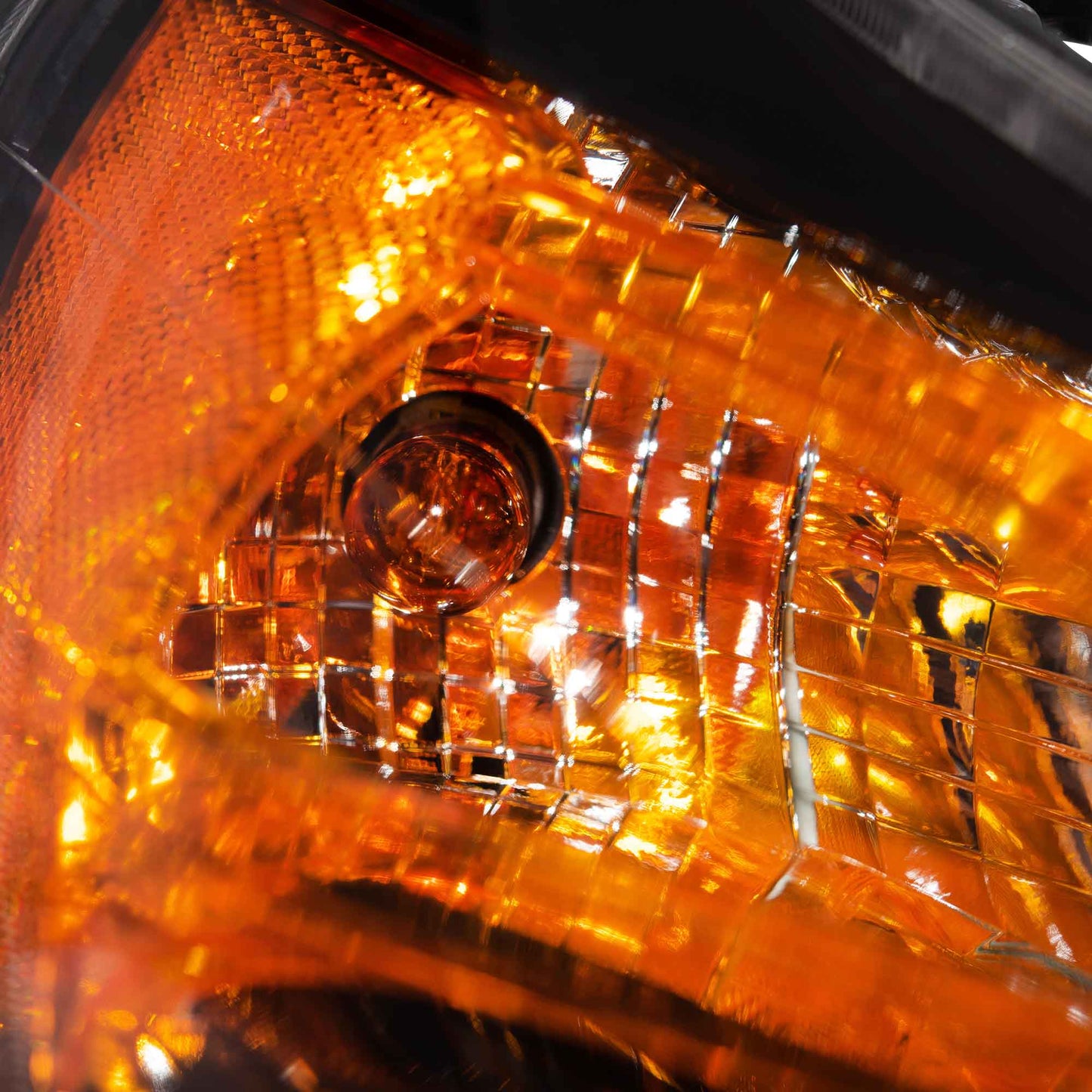 CAPA Certified Halogen Combination Headlight Assembly With Daytime Running Lights Right For 2014-2022 RAM ProMaster