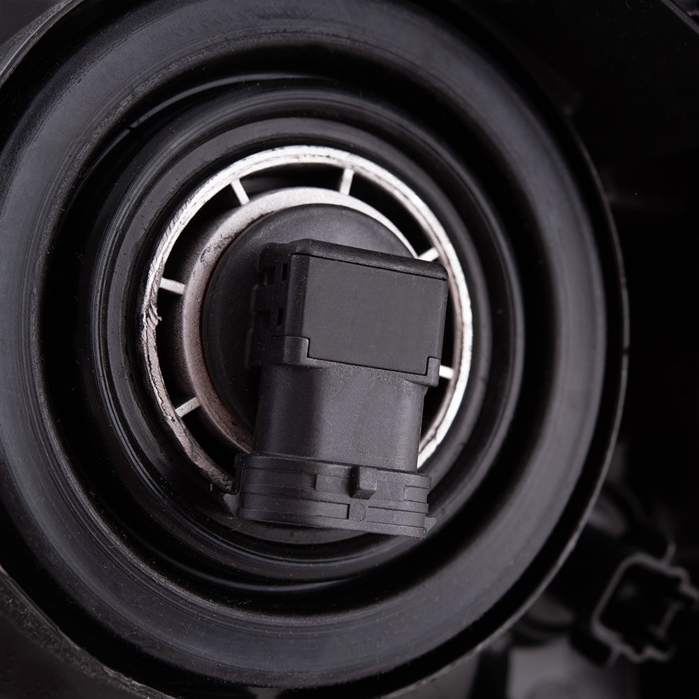 2022 Nissan Altima Halogen Combination Headlight Assembly With Black Bezel RH