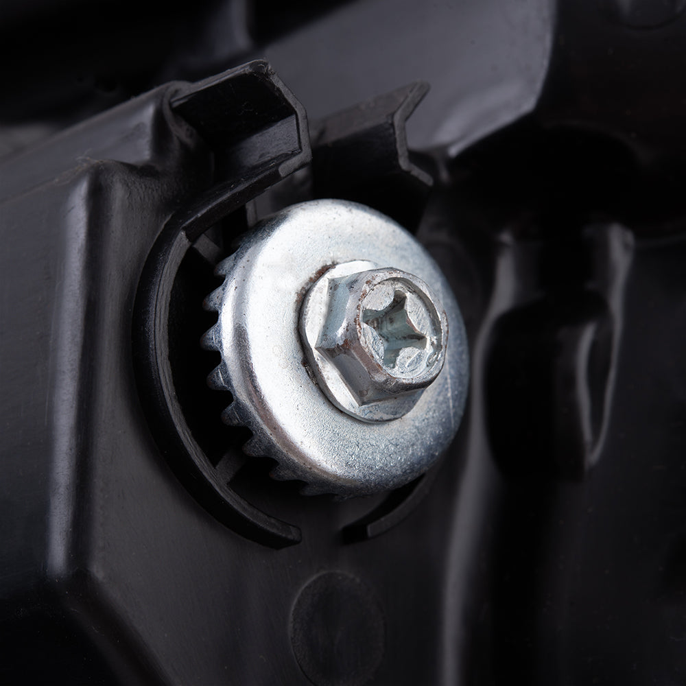 2022 Nissan Altima Halogen Combination Headlight Assembly With Black Bezel RH