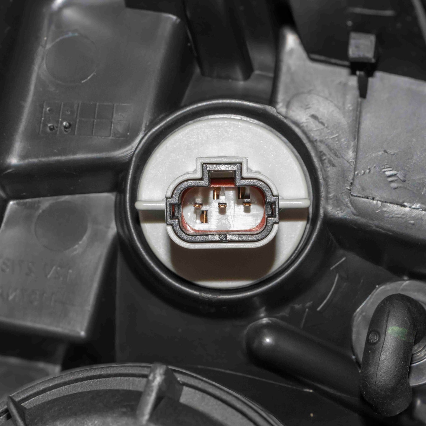 HID Combination Headlight Assembly Without HID Kit Driver Side Left For 2011-2013 Nissan Rogue