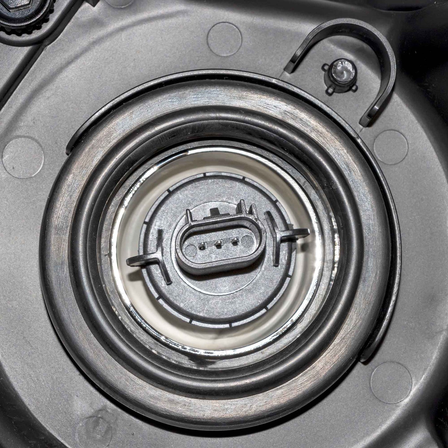 Halogen Combination Headlight Assembly Passenger Side Right For 2013-2021 Nissan NV200