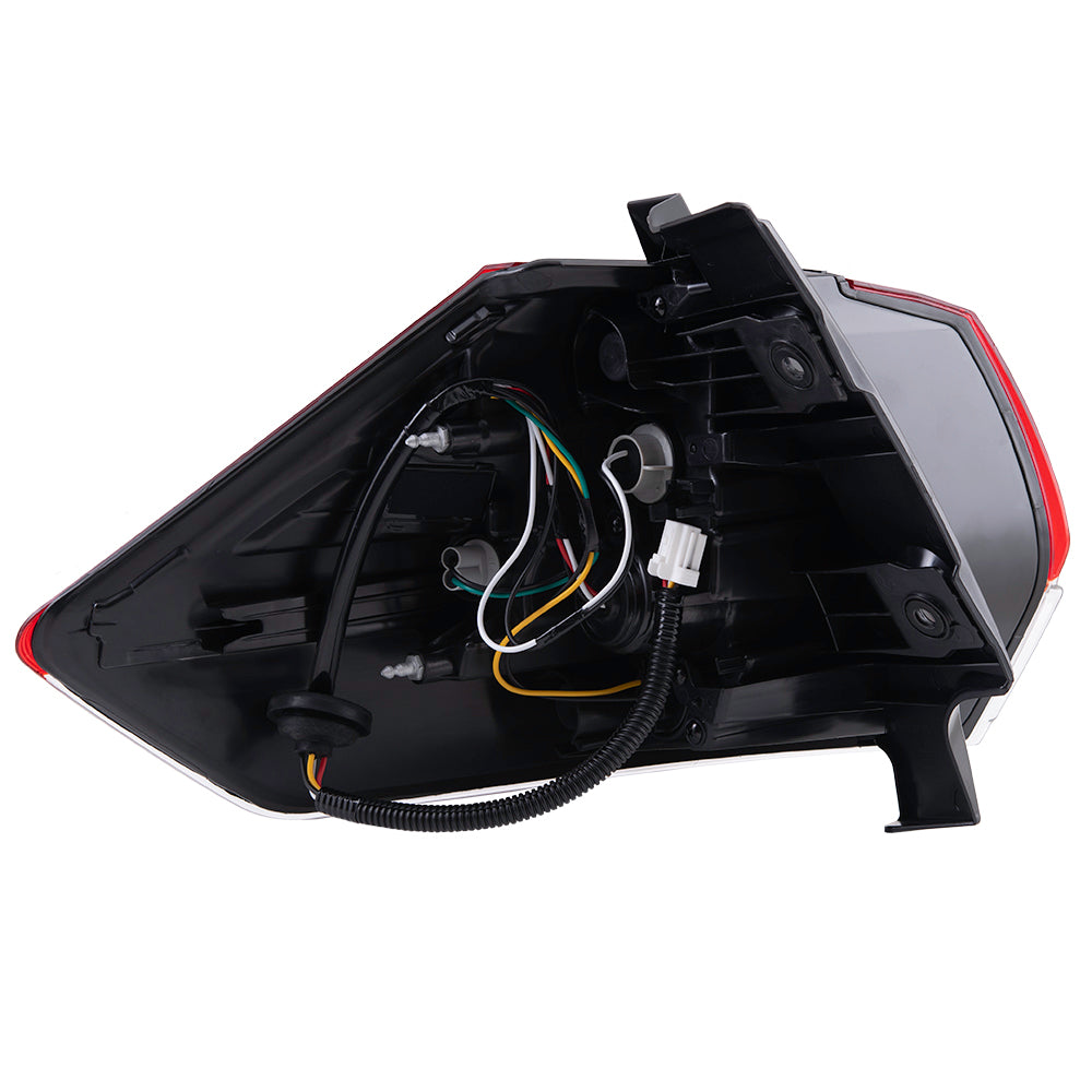2018-2020 Nissan Rogue Combination Tail Light Assembly Body Mounted RH 2018-2019 Nissan Rogue Hybrid