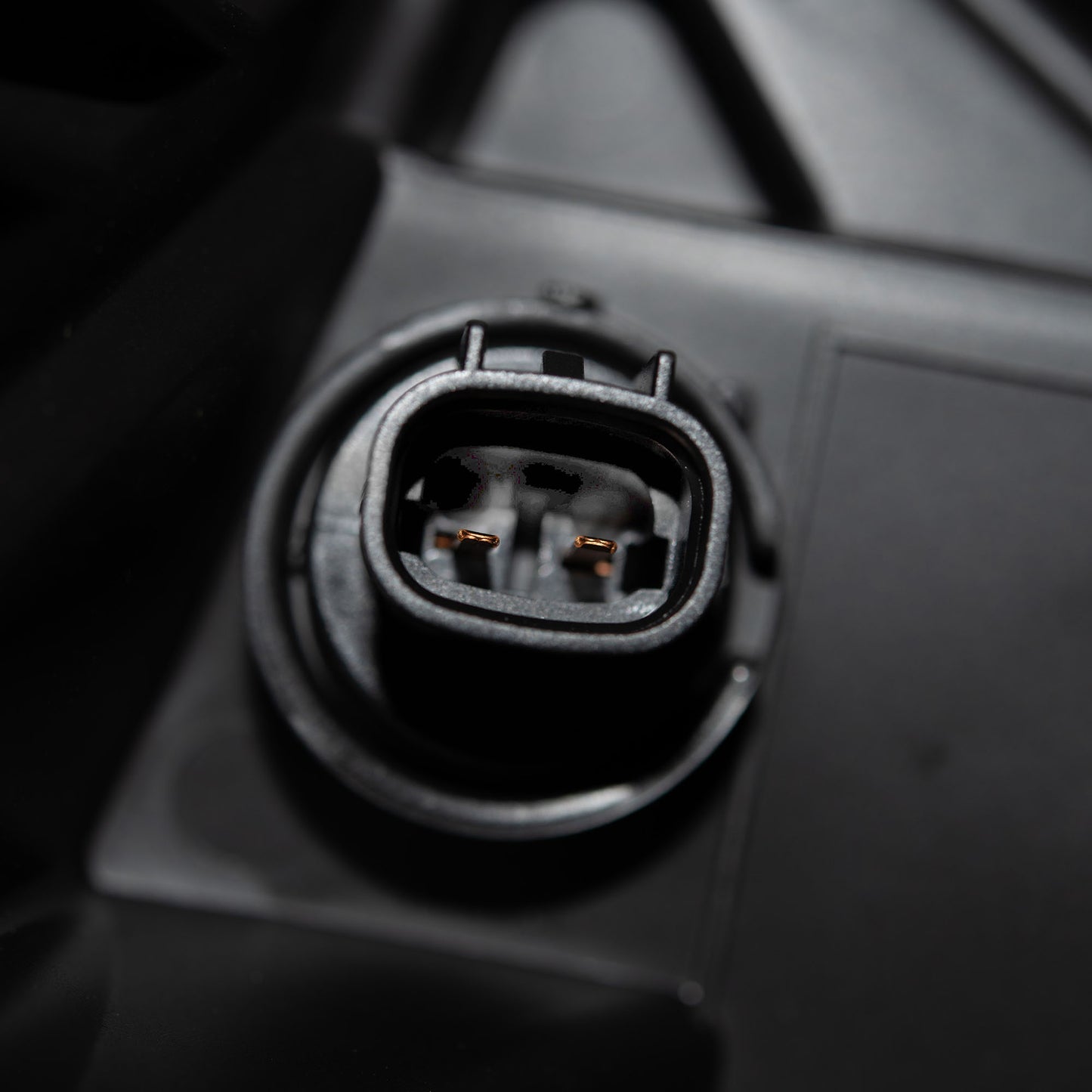 CAPA Certified LED Combination Headlight Assembly With Black Bezel Left For 2019-2022 Toyota RAV4 LE North America Built Without LED Signal Light 2019-2021 Toyota RAV4 Hybrid LE North American Built Without Adaptive Lighting