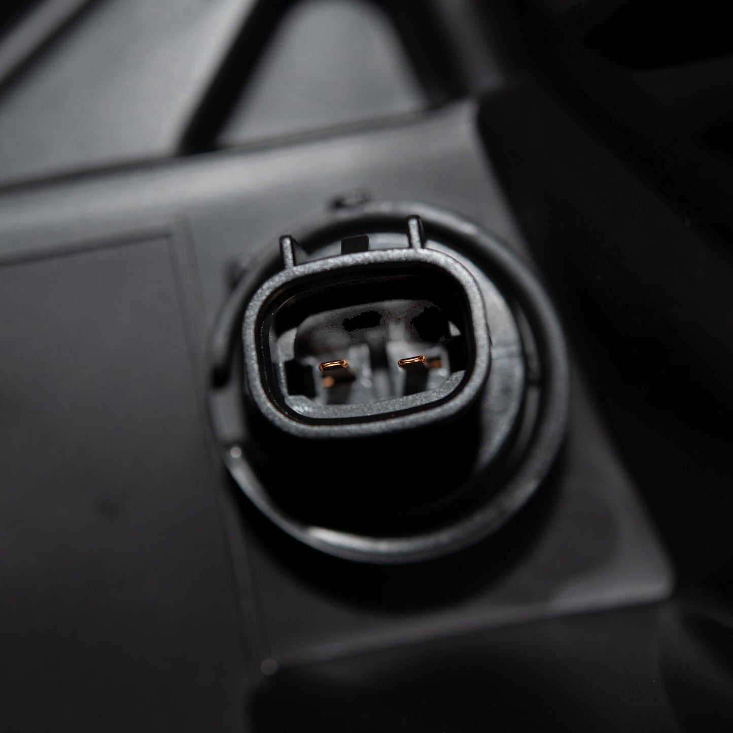 CAPA Certified LED Combination Headlight Assembly With Black Bezel Right For 2019-2022 Toyota RAV4 LE North America Built Without LED Signal Light 2019-2021 Toyota RAV4 Hybrid LE North American Built Without Adaptive Lighting