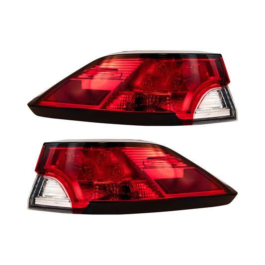 Bulb Type Combination Tail Light Assembly Body Mounted Set Driver Left Passenger Right For 2022-2024 Toyota Corolla Cross L/LE 2023-2025 Toyota Corolla Cross Hybrid S/SE