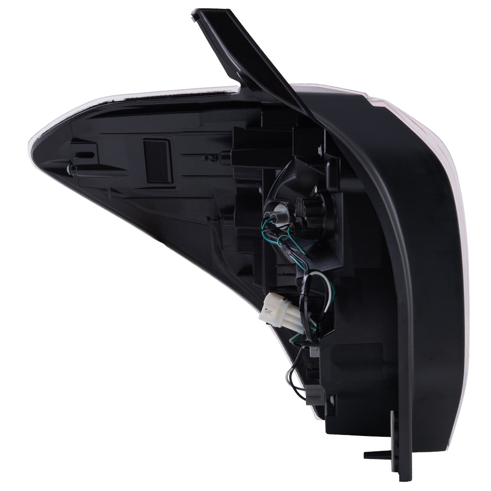 2017-2018 Subaru Forester Combination Tail Light Assembly RH