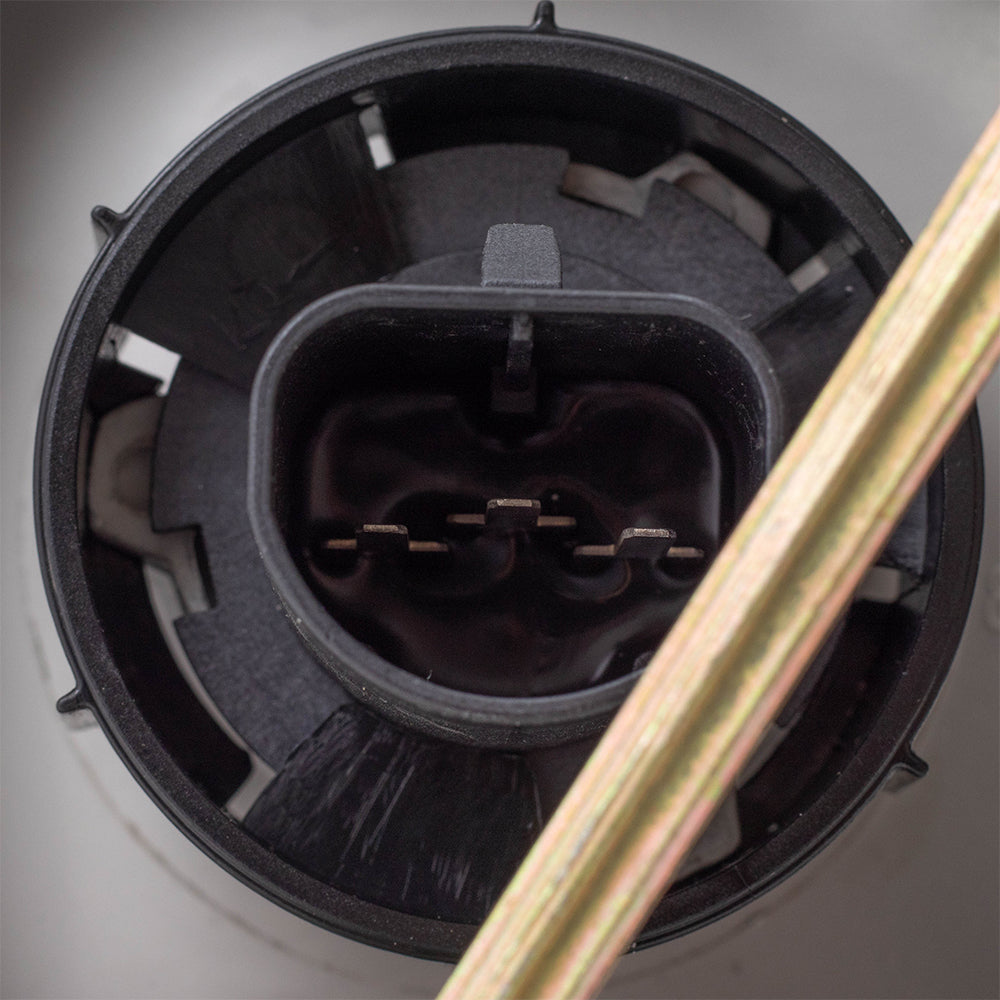 Brock Replacement Passenger Headlight Compatible with 1997-2005 Venture 10368388