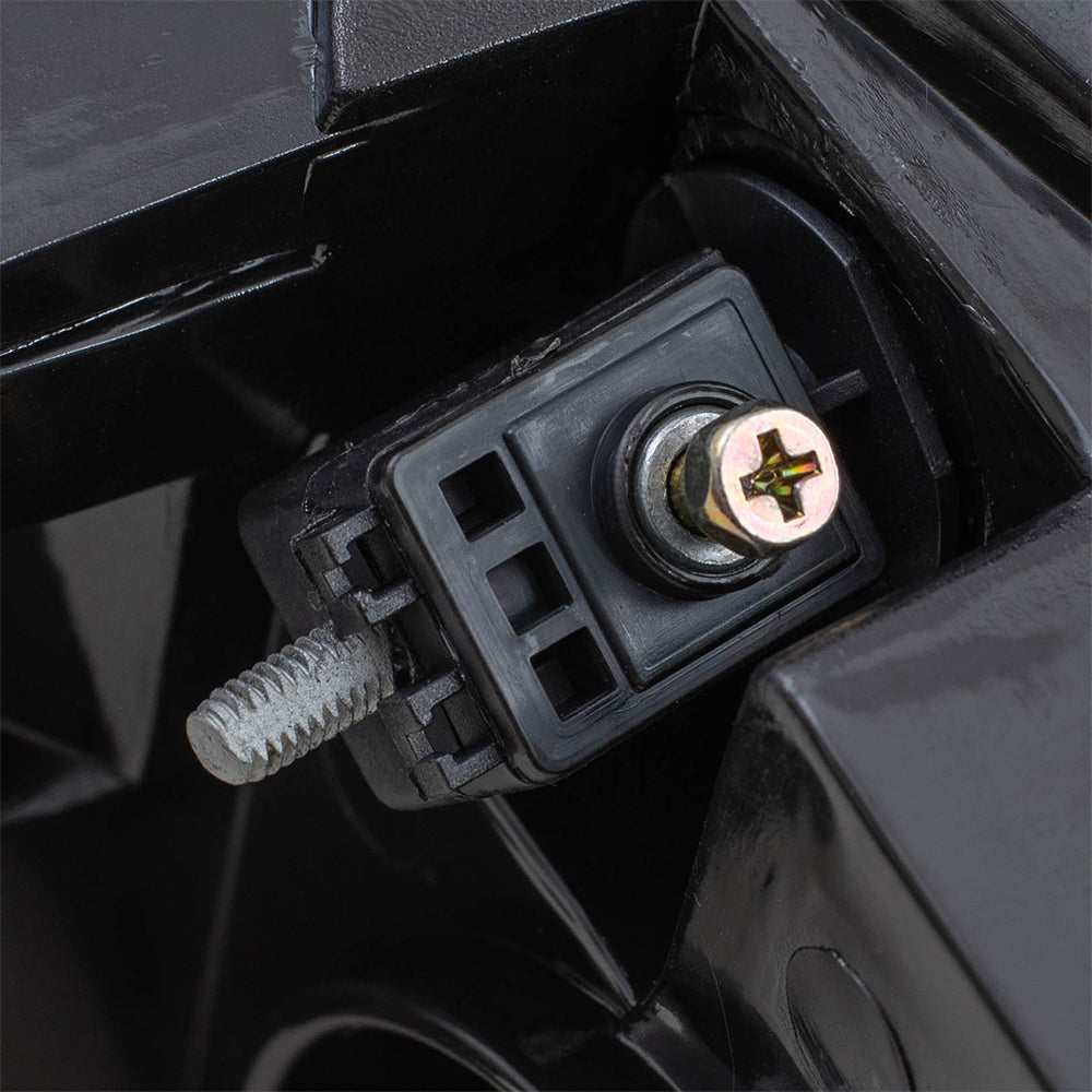 Brock Replacement Driver Headlight Compatible with 2004-2005 Impala 10356097