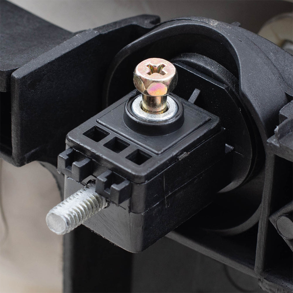 Brock Headlight fits 2002-2004 Saturn Vue Driver Left Side Headlamp Housing Assembly