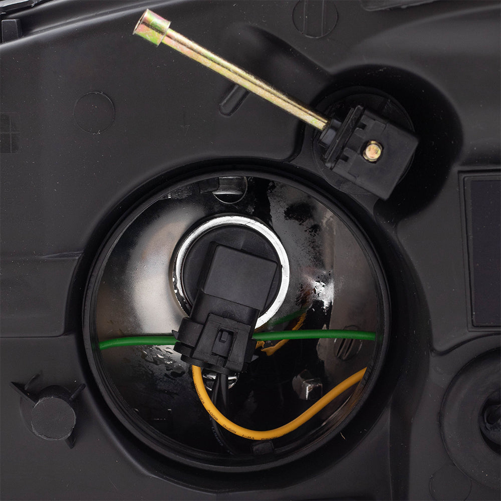 Brock Replacement Driver and Passenger Set Headlights with Amber Signal Compatible with 2005-2010 G6