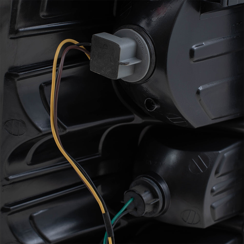 Brock Replacement Driver and Passenger Set Tail Lights Compatible with 2007-2013 Avalanche Pickup Truck 22739263 22739264