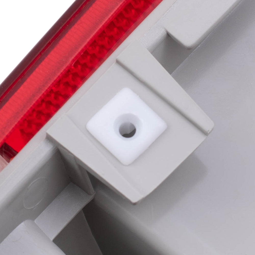 Brock Replacement Driver and Passenger Side Tail Light Units Compatible with 1995-2005 Blazer 95-01 Jimmy 96-01 Bravada 19179358 19179679