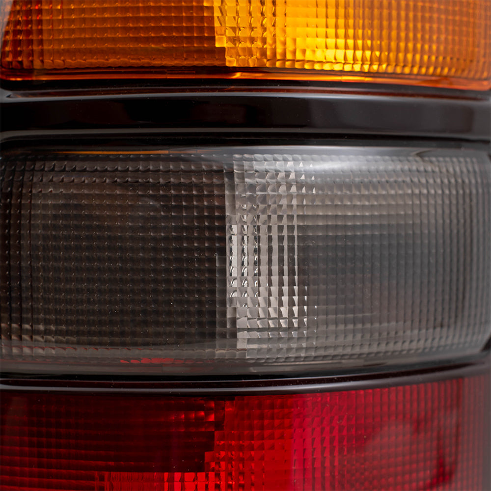 Brock Replacement Driver and Passenger Set Tail Lights Compatible with 2004-2006 Tahoe Yukon & Yukon XL/Denali Suburban