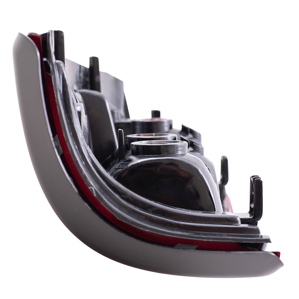 Brock Replacement Passenger Tail Light Compatible with 2001-2003 Silverado Sierra 3500 Fleetside Pickup Truck 19169020