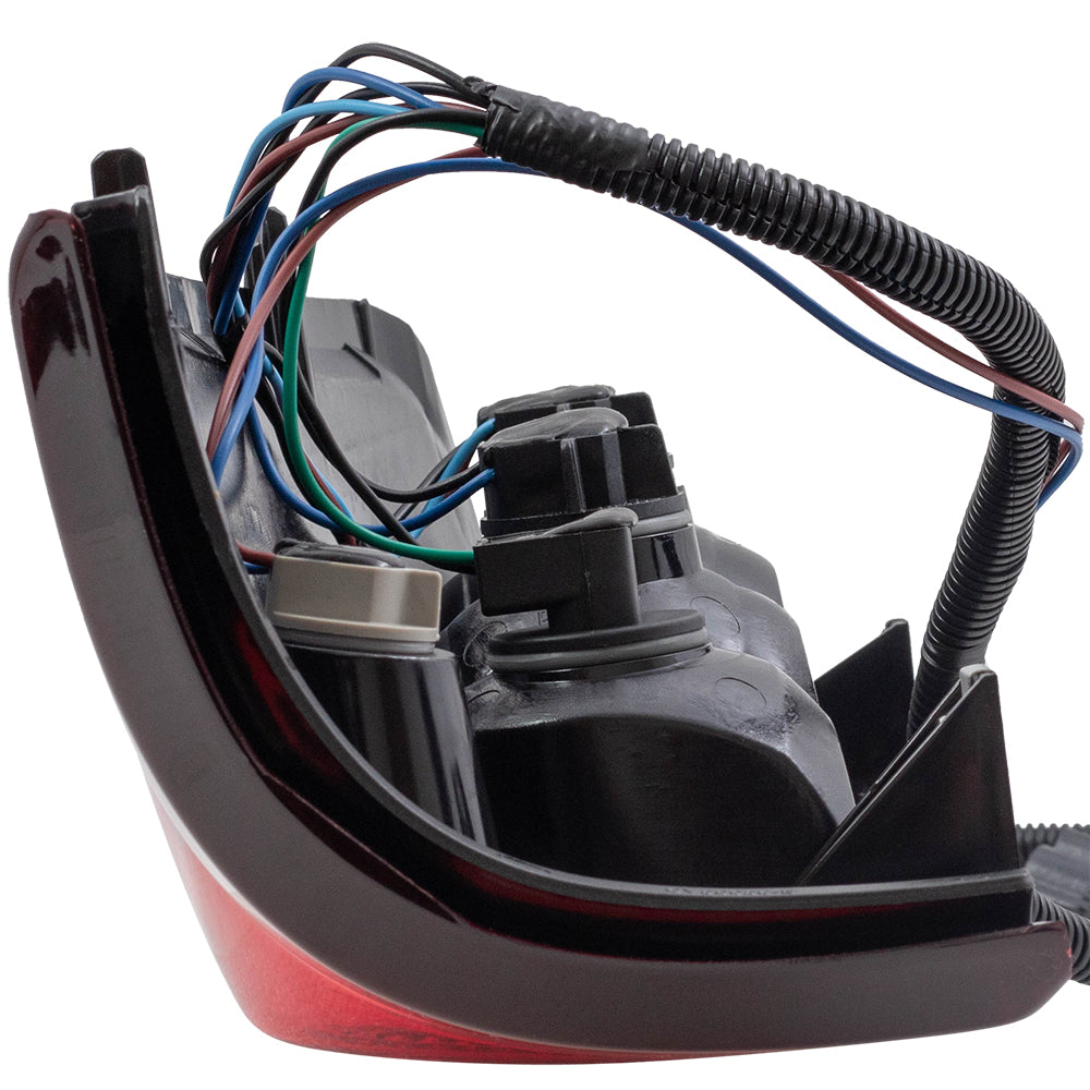 Brock Replacement Passenger Tail Light Lens, Bulb and Wiring Harness Compatible with 2004-2007 Silverado Fleetside Pickup Truck 19169005