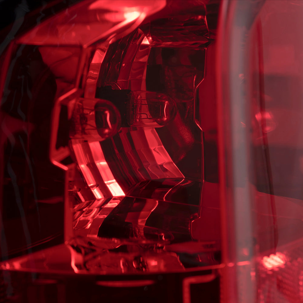 2015-2022 Chevrolet Colorado Combination Tail Light Assembly Set Simple Design LH+RH