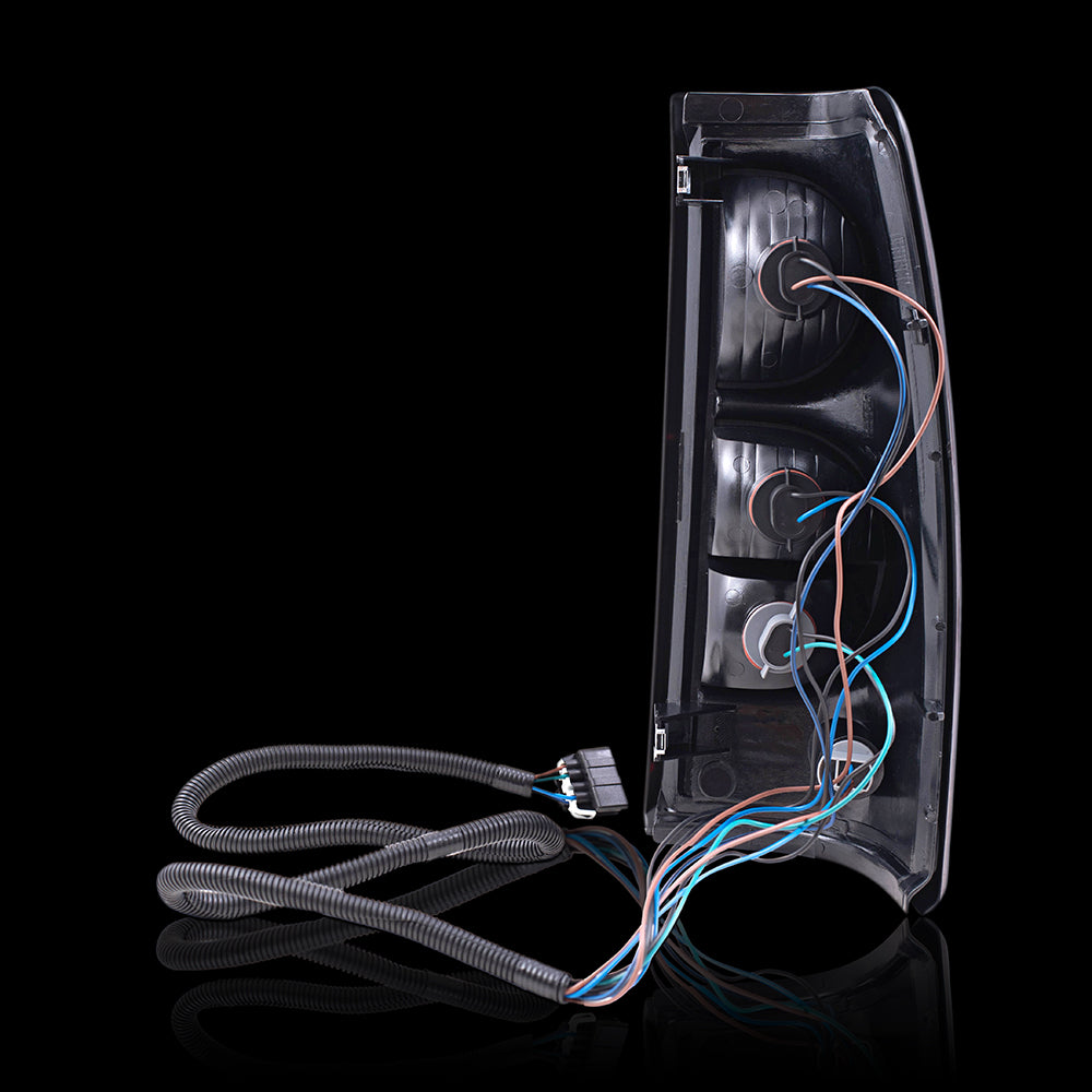 Brock Replacement Tail Light Set Driver and Passenger Compatible with 04-06 Silverado Fleetside 07 Silverado Classic Fleetside