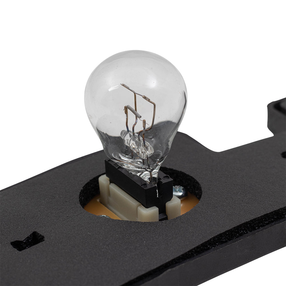 Brock Replacement Driver and Passenger Set Tail Lights Connector Plate Compatible with 1988-2000 C/K Pickup Truck 16511565 16511566