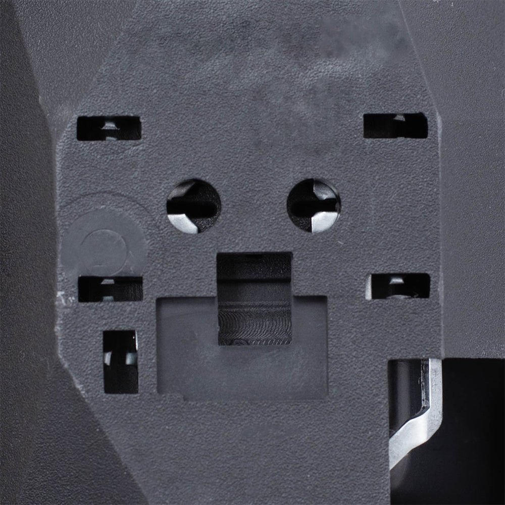 Brock Replacement Passenger Tail Light Connector Plate Circuit Board Compatible with 1997-2003 Malibu 2004-2005 Malibu Classic 15894728