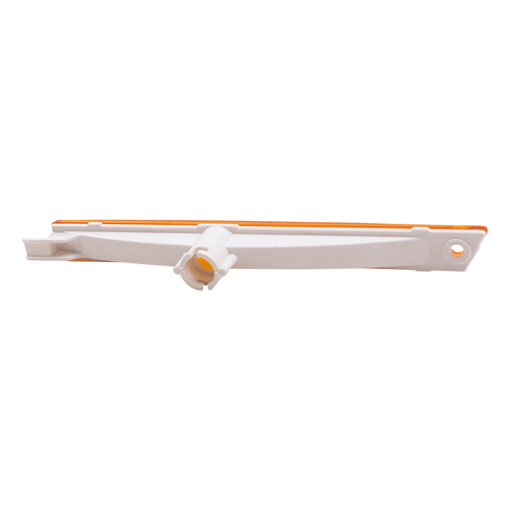 Brock Replacement Passenger Side, Side Marker Light Unit Compatible with 1997-2003 Malibu and 04-05 Malibu Classic and 97-99 Cutlass 16522558