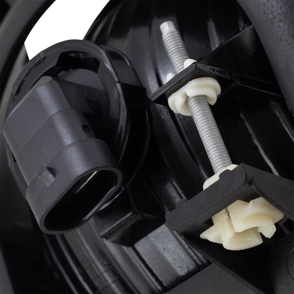 Brock Replacement Passenger Fog Light Compatible with 2005-2007 Sierra Pickup Truck 15776383
