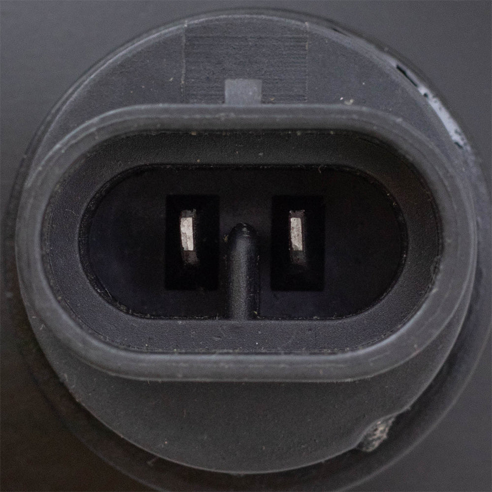 Brock Replacement Passenger Fog Light Compatible with 1999-2002 Sierra Pickup Truck 10385055