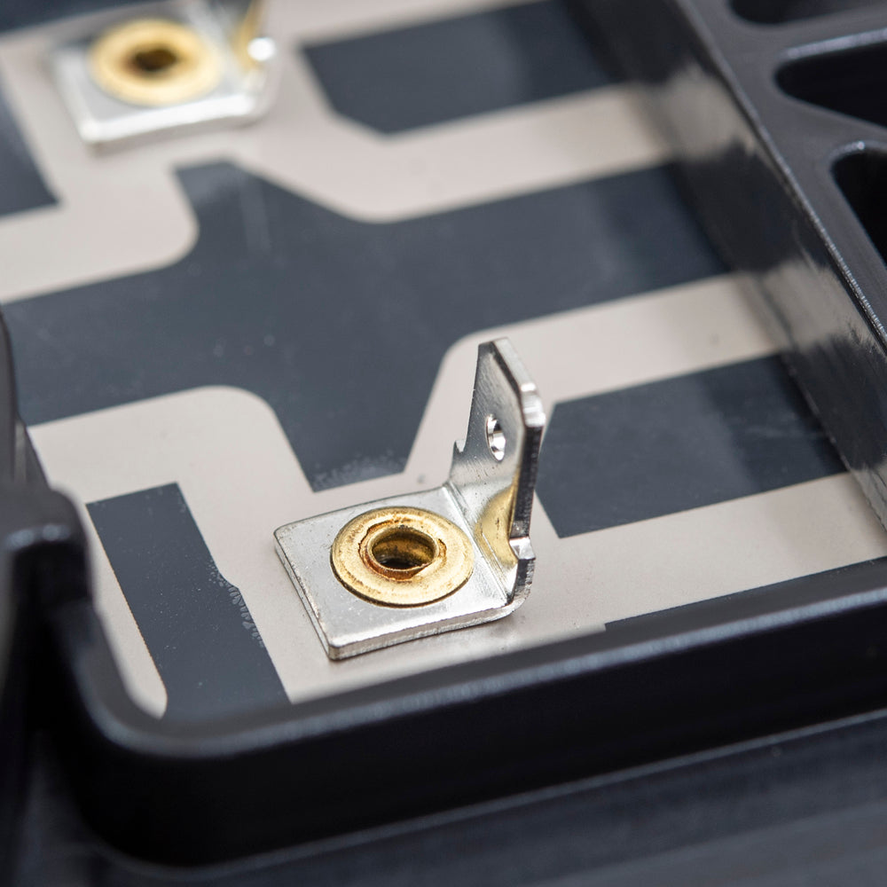 Brock Replacement Upper Mirror Glass and Base with Heat compatible with 2003-2009 Kodiak Topkick 19120557