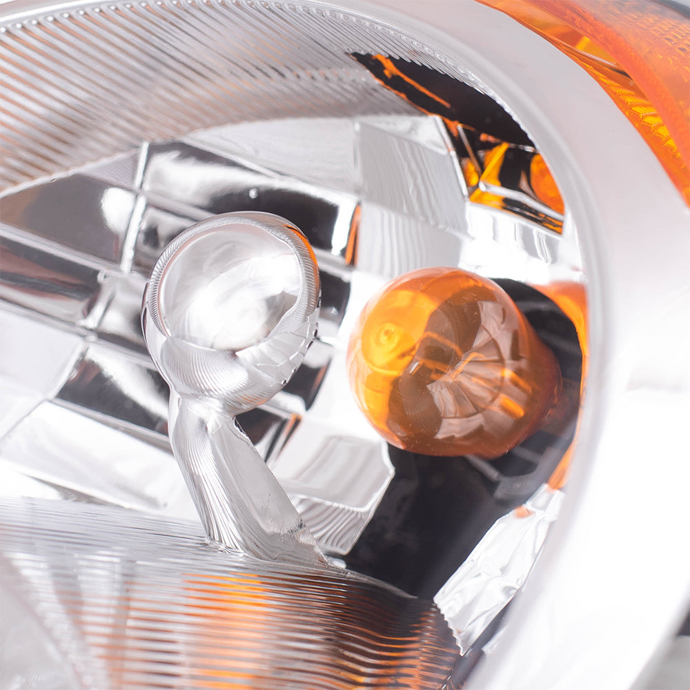 Brock Replacement Driver and Passenger Halogen Headlights Compatible with 2004-2005 Durango 55077721AD 55077720AD