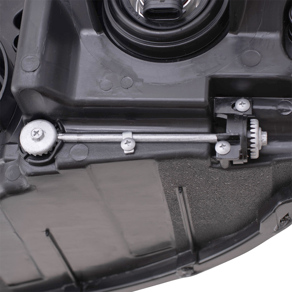 Brock Replacement Drivers and Passengers Side Halogen Headlights Compatible with 2008-2017 Cascadia