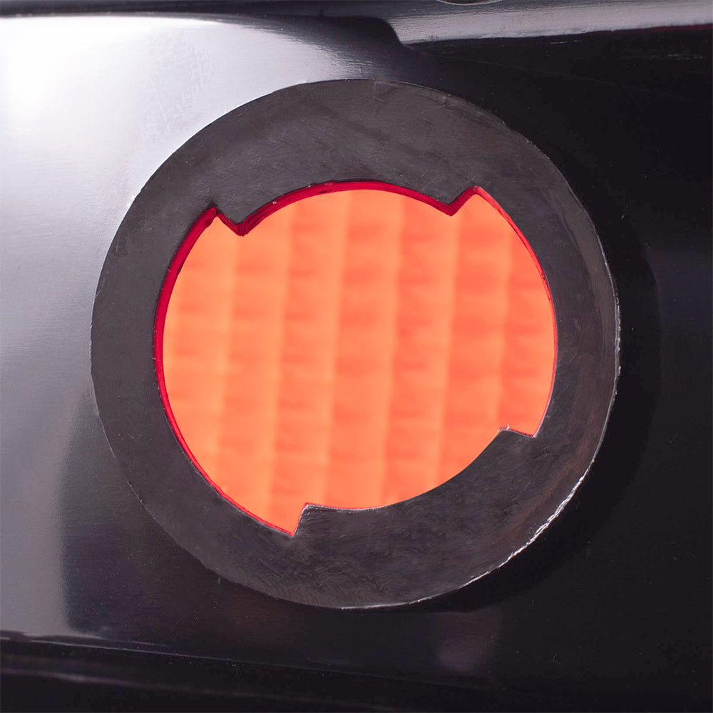 Brock Replacement Drivers Taillight Tail Lamp Compatible with 2004-2014 E150 E250 E350 E450 Van 5C2Z13405AA