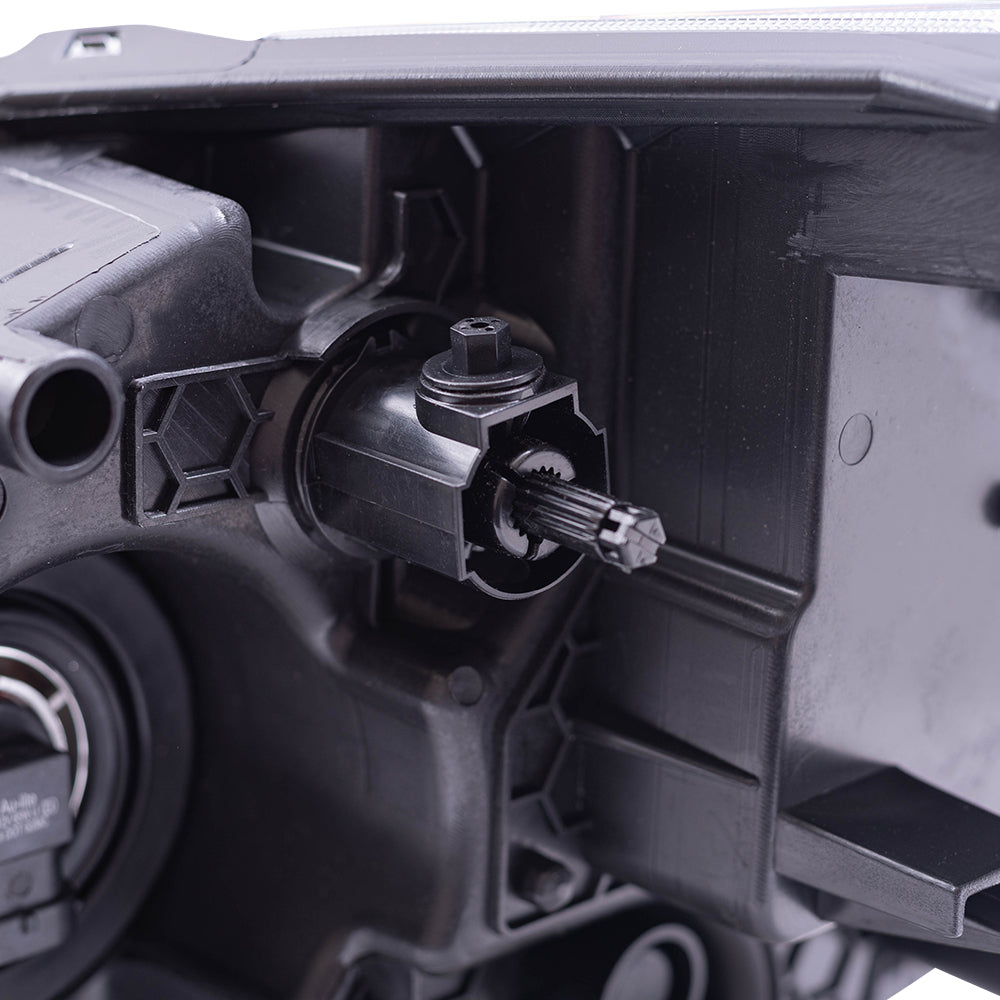 Brock Aftermarket Replacement Passenger Right Halogen Combination Headlight Assembly Compatible With 2018-2020 Nissan Kicks SR