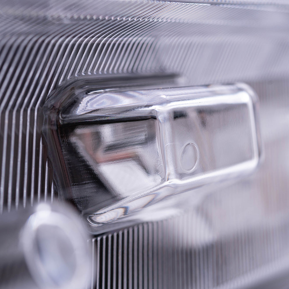 Brock Aftermarket Replacement Passenger Right Halogen Combination Headlight Assembly Compatible With 2018-2020 Nissan Kicks SR