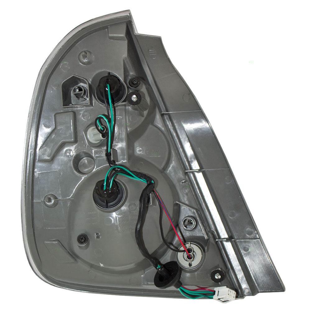 Brock Replacement Passengers Taillight Tail Lamp with Dark Chrome Trim Compatible with 05-06 Altima 26550ZB025