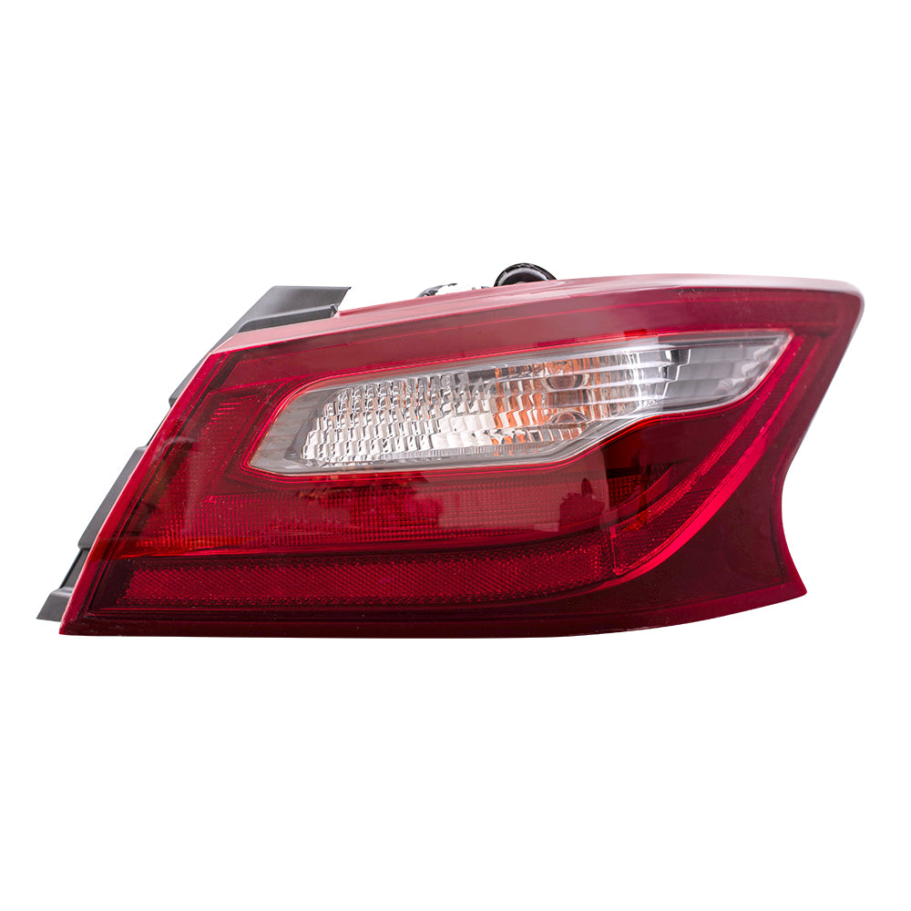 Brock Replacement Passenger Tail Light Quarter Body Mounted without Smoked Lens Compatible with 2018 Altima Sedan