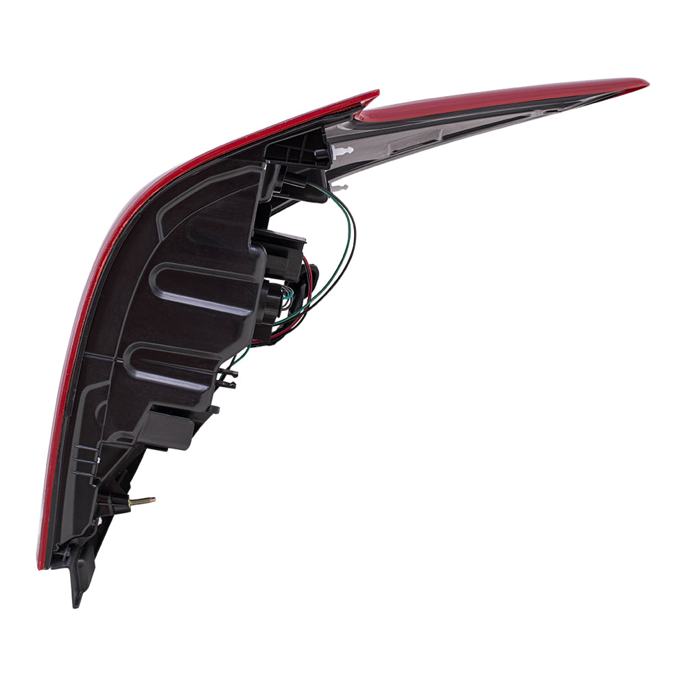 Brock Replacement Passenger Tail Light Quarter Body Mounted without Smoked Lens Compatible with 2018 Altima Sedan