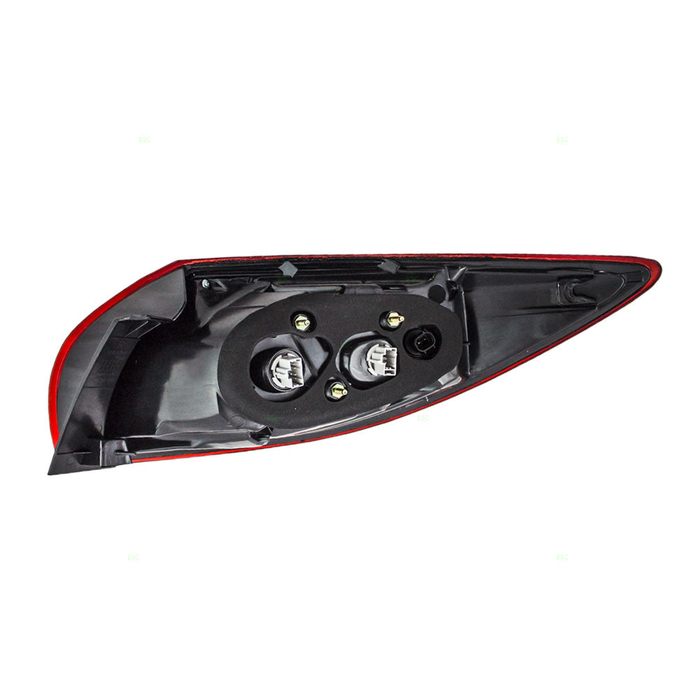 Brock Replacement Passengers Taillight Tail Lamp Quarter Panel Mounted Bulb Type Compatible with 13-16 SUV KD33-51-150C