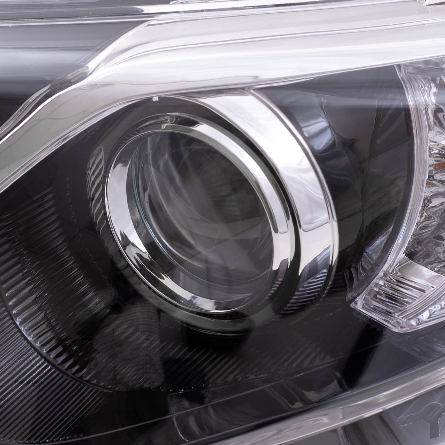 Brock Replacement Driver and Passenger Halogen Headlights with Black Bezels Compatible with 12-14 Camry 8115006800 8111006800
