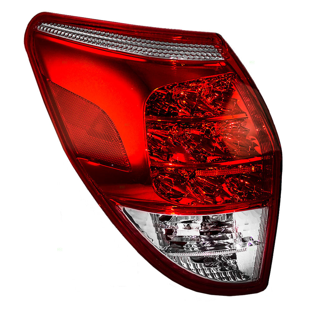 Brock Replacement Drivers Taillight Tail Lamp Compatible with 06-08 SUV 81561-42100