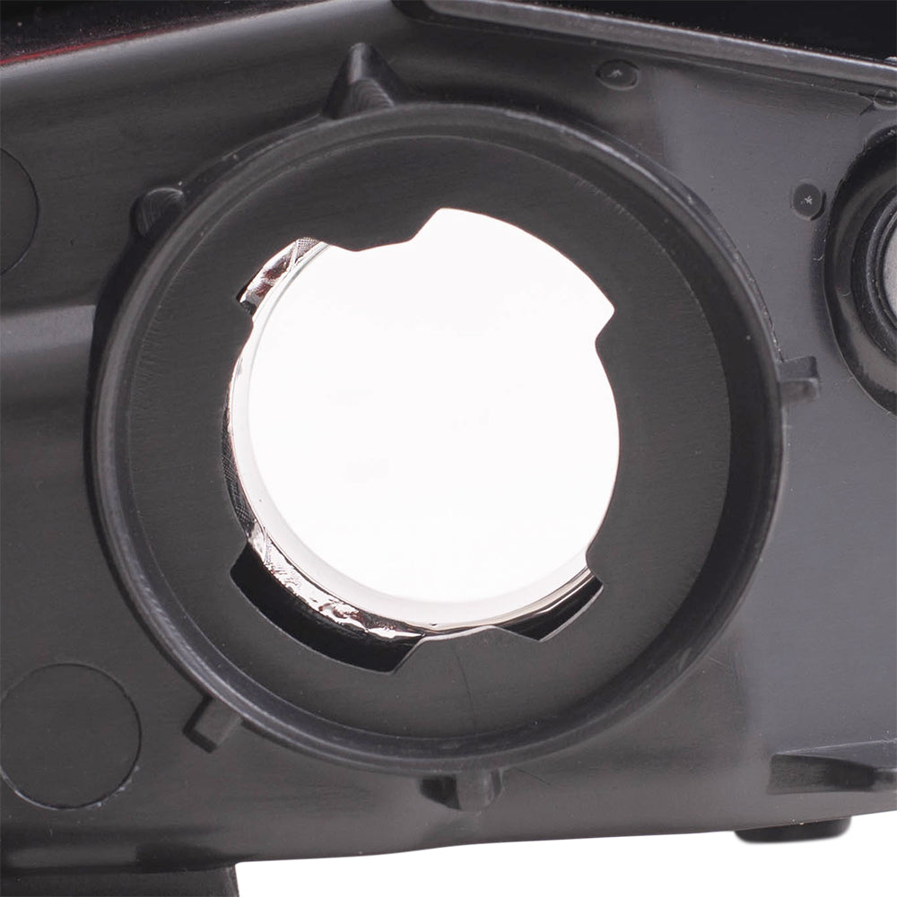 Brock Replacement Drivers and Passengers Tail Light Assemblies Red and Clear Lens Quarter Mounted Compatible with 2020-2022 Corolla Sedan Built in Japan