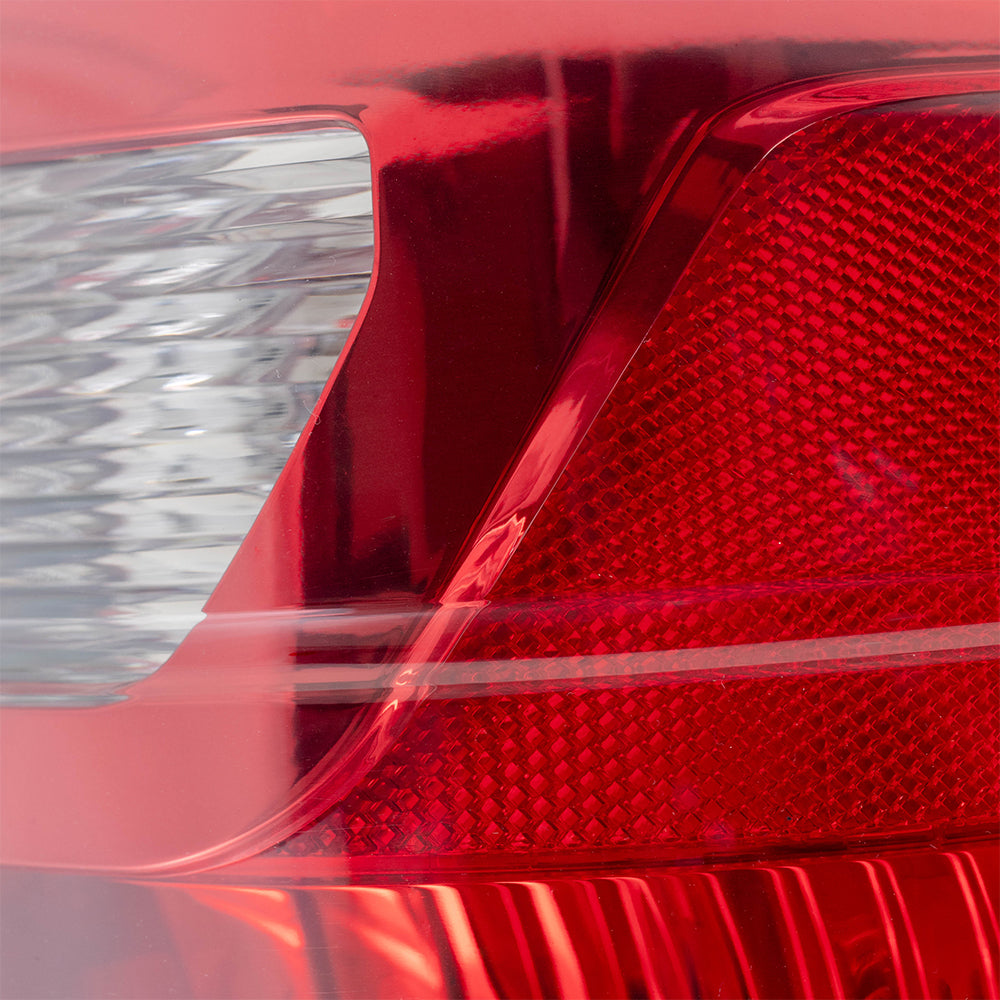 Brock Replacement Pair Tail Lights Compatible with 2009-2014 Ridgeline Pickup