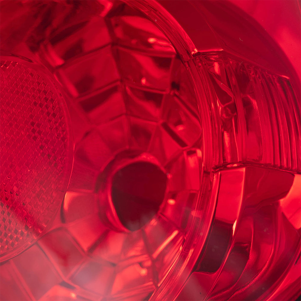 Brock Replacement Passengers Taillight Tail Lamp with Bright Red Lens Compatible with 03-08 Element 33501SCVA01