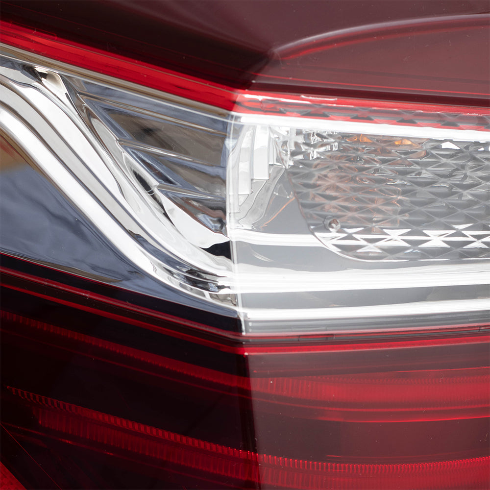 Brock Replacement Tail Light Compatible with 2016-2017 Accord Sedan Driver Quarter Panel Mounted Taillamp 33550T2AA21 33550-T2A-A21