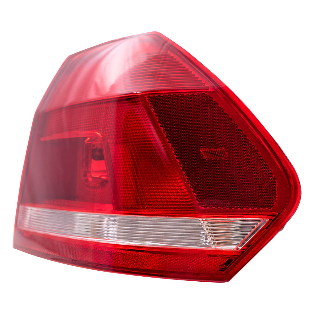 Brock Replacement Passengers Taillight Tail Lamp Quarter Panel Mounted Lens Compatible with 2012-2015 Passat 561 945 096 H VW2805108