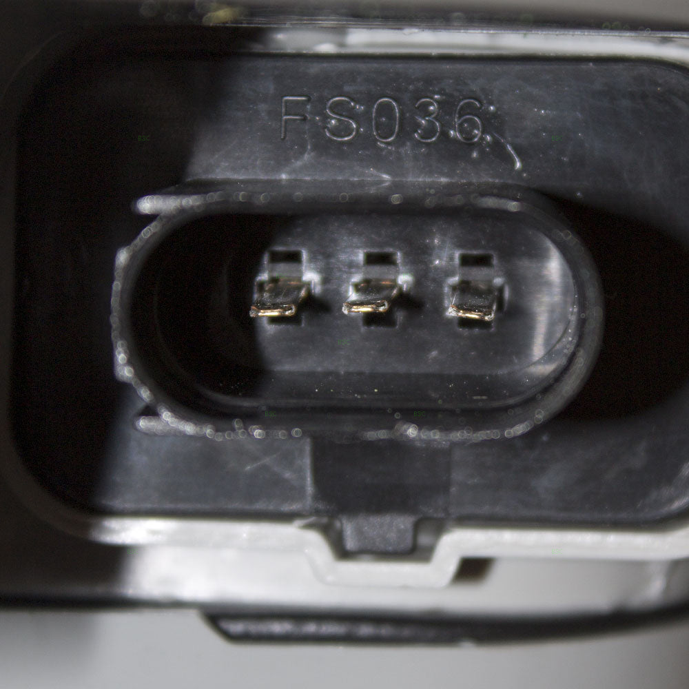 Headlight fits 1998-2005 Volkswagen VW New Beetle Driver Side Halogen Headlamp